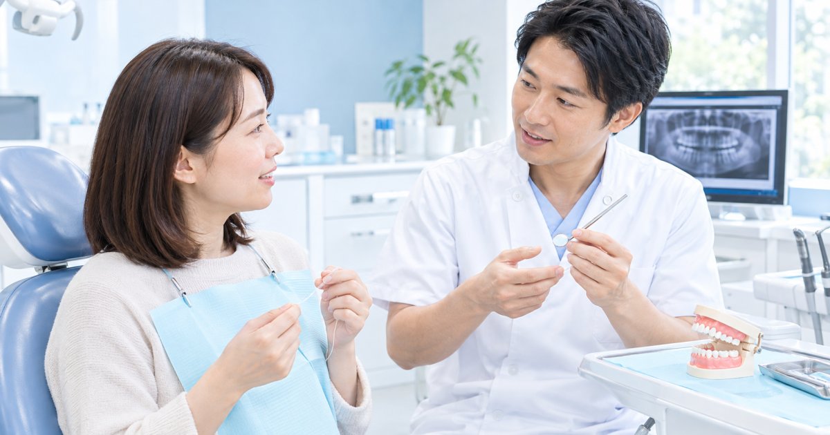 30代、詰め物にフロスが引っかかる…むし歯再発の原因と受診目安